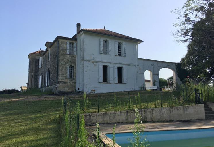 Désamiantage et démolition du Château de Clotte